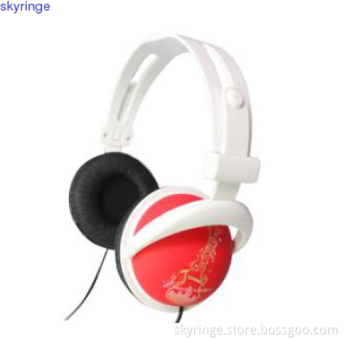 2013 new fashionable headphones with high quality